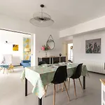 Gilles - 4 Personnes - 600m Des Quais *